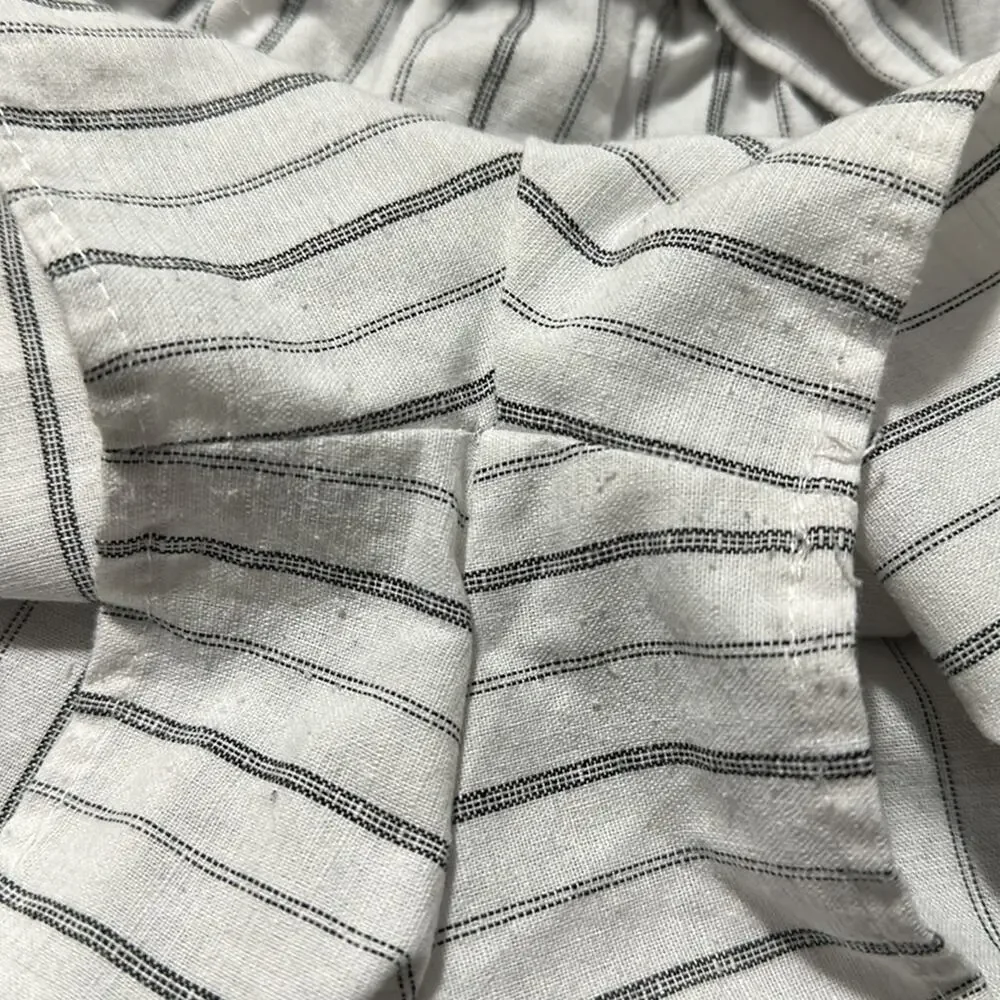 TEA MINTS White Black Striped Linen Elastic Tie Waist Shorts Size‎ Small